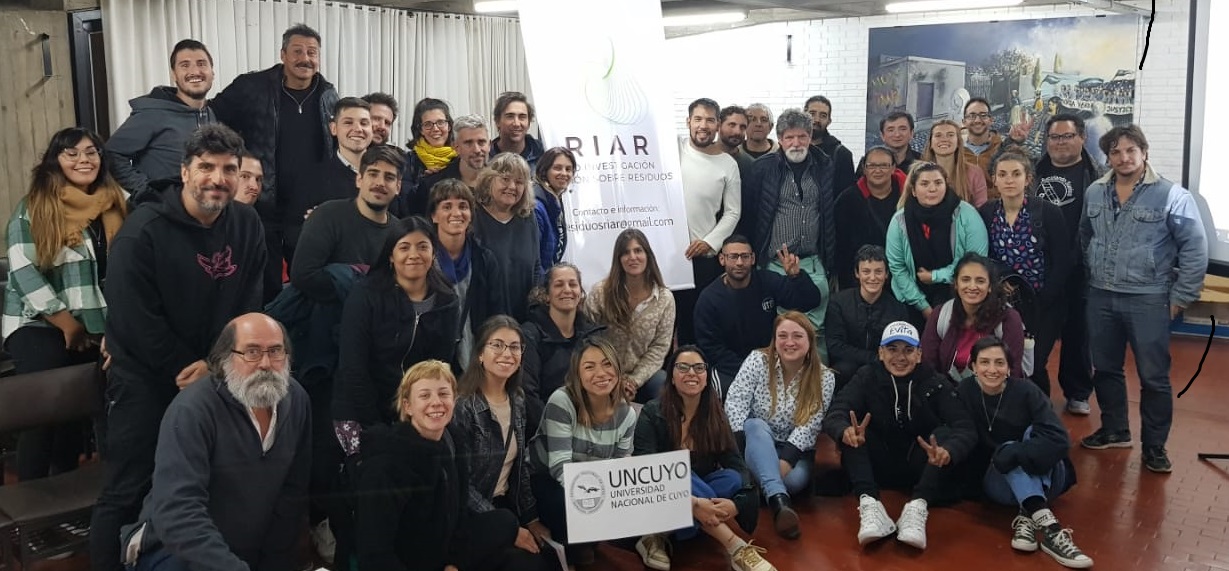 El equipo de LIMCyS participó en las jornadas RIAR 